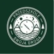 Logo szkoły LEŚNA SZKOŁA PODSTAWOWA "SWOJĄ DROGĄ"
